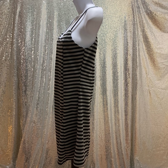 Olive + Oak Black gray striped zip up dress XS - Picture 3 of 8